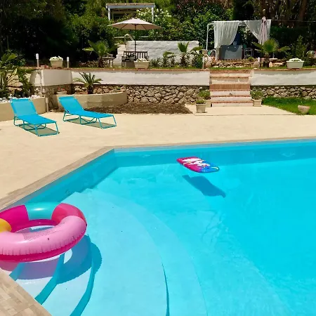 Flore Holiday home *